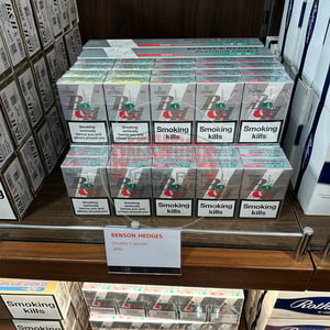 Benson & Hedges Platinum Double Capsule 4 Benson & Hedges Platinum Double Capsule