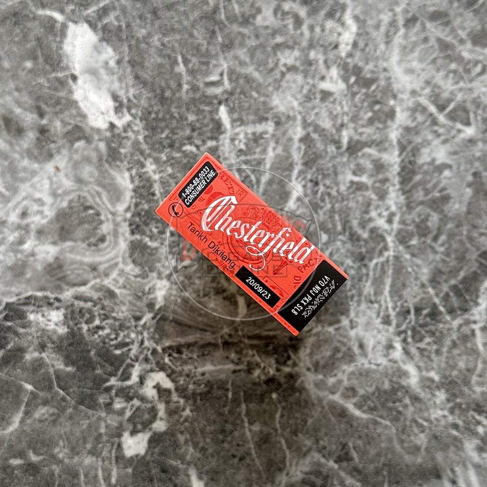 chesterfield-red-my-1 Chesterfield Red