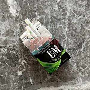 L&M Black Menthol